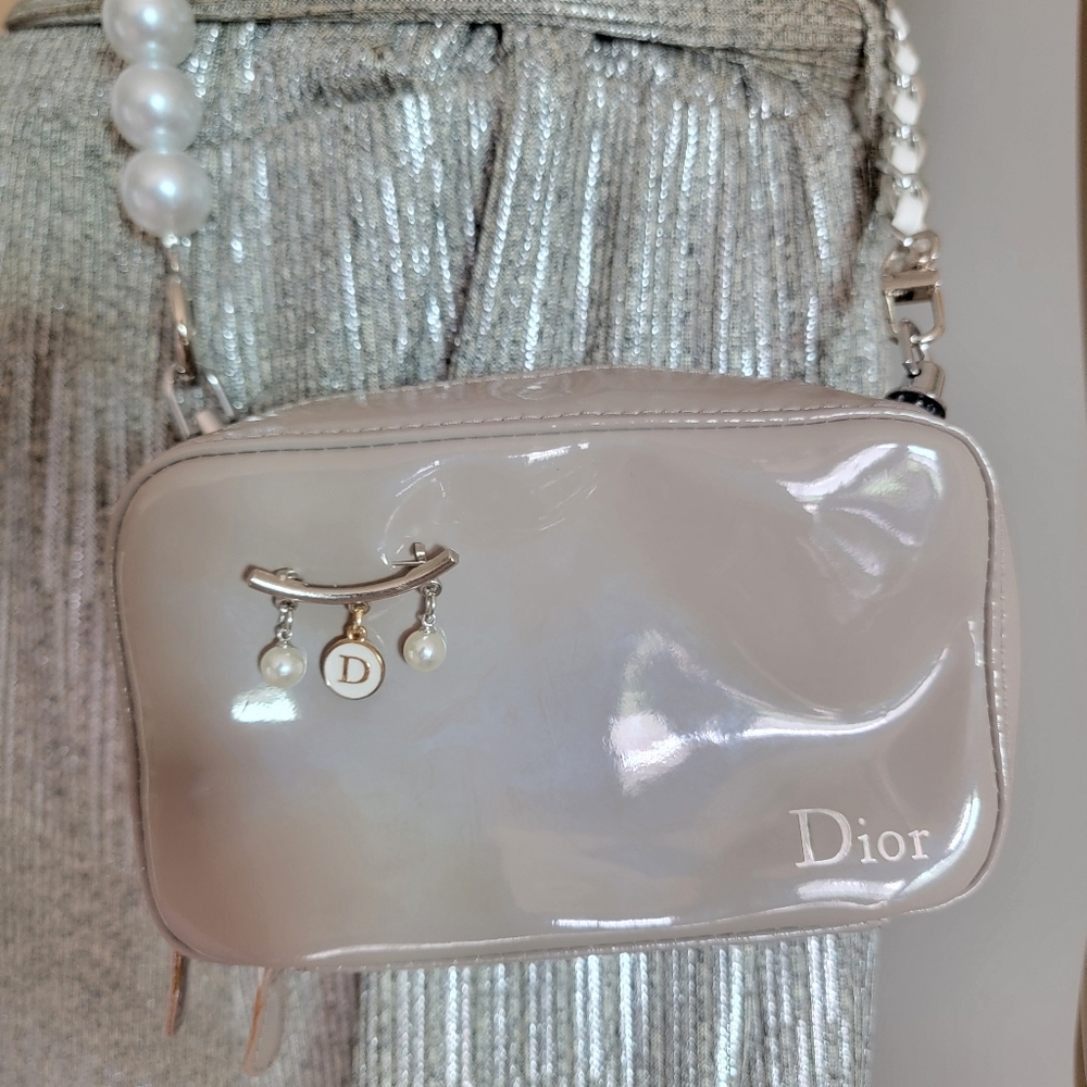 SALE🎉 Authentic Parfums Christian Dior Beauty Pouch - Picture 4 of 11